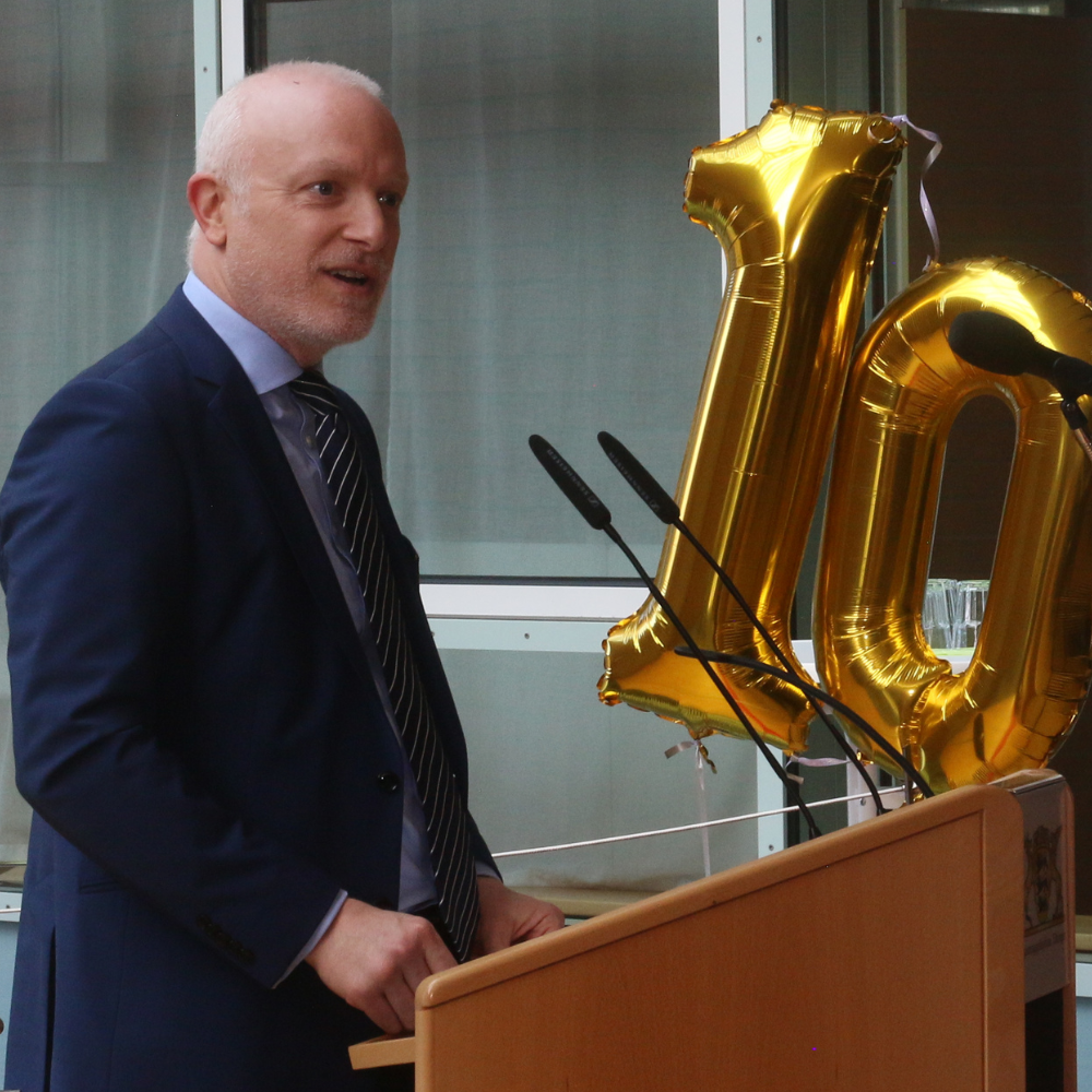 Ministerialdirektor Dr. Michael Münter gratuliert zum Geburtstag