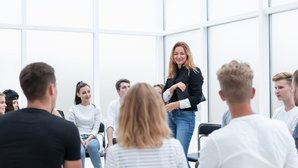 Gymnasiasten im Kurs Gymnasiasten im Kurs