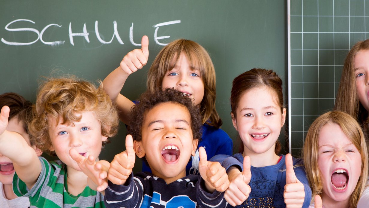 Kinder bei der Einschulung