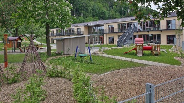 Erolzheim, Gebäude des Kindergartens nach der Sanierung