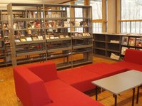 Gruppensitzplatz in der Stadtbücherei Tübingen - Zweigstelle Medienzentrum Uhlandstraße