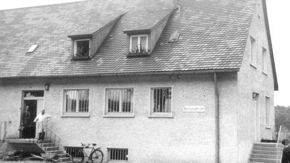 Beschussamt Ulm im Donautal - historisches Foto - man sieht ein altes historisches Gebäude
