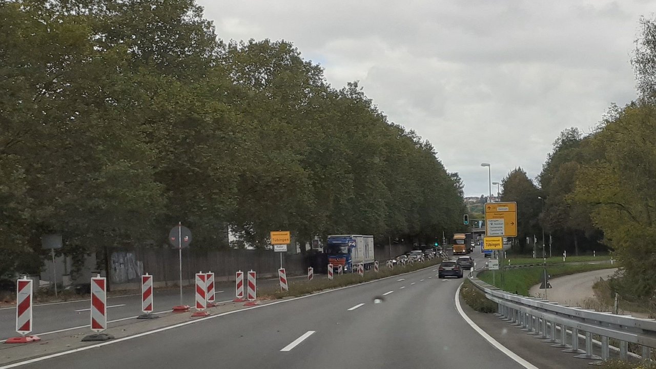 Blick auf die B 28 im Bereich Burgholz