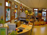 Theken- und Bilderbuchbereich der Kinder-und Jugendbibliothek Nehren