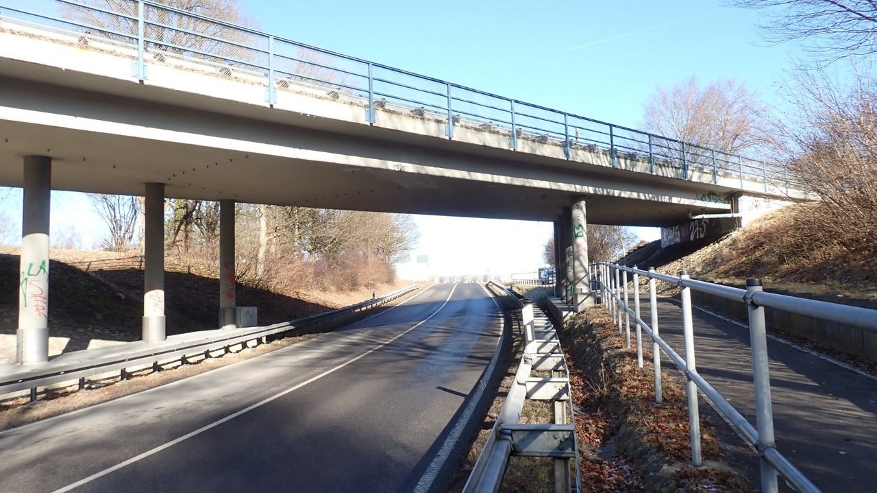 Das Foto zeigt das Brückenbauwerk Bad Waldsee