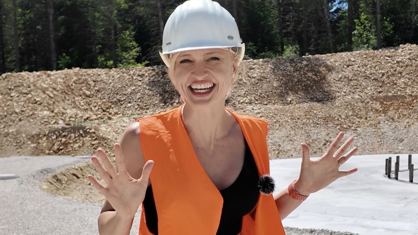 Naomi Krimmel lacht in die Kamera
