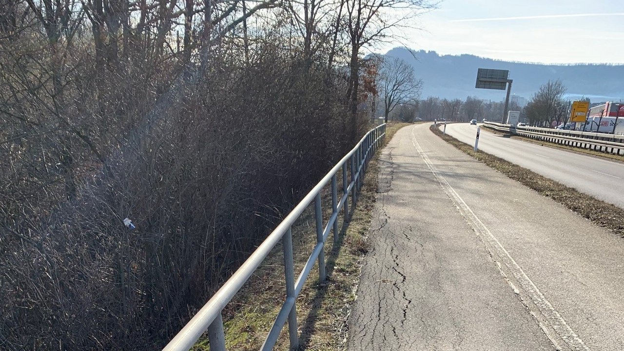 Radweg entlang der B 463 bei Balingen-Endingen und Balingen-Frommern