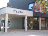 Ausseneingang in die Gemeindebücherei Bitz