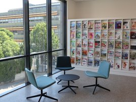 Stadtbibliothek Laupheim - Zeitschriftenbereich