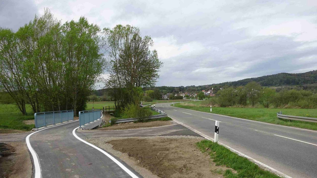 Radweg entlang der L 200_zwischen Lippertsreute-Altheim bis Abzweig Bruckfelden