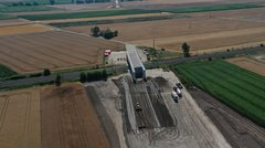 Juli 2022: Bauwerk 5: Brücke über die Bahnstrecke Ulm-Friedrichshafen