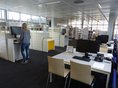 Bibliothek/Mediothek im Kreisberufschulzentrum Biberach -Überblick Überblick über den Bibliotheksraum in der Bibliothek/Mediothek im Kreisberufschulzentrum Biberach mit OPAC, Arbeitsplätzen und Regalen