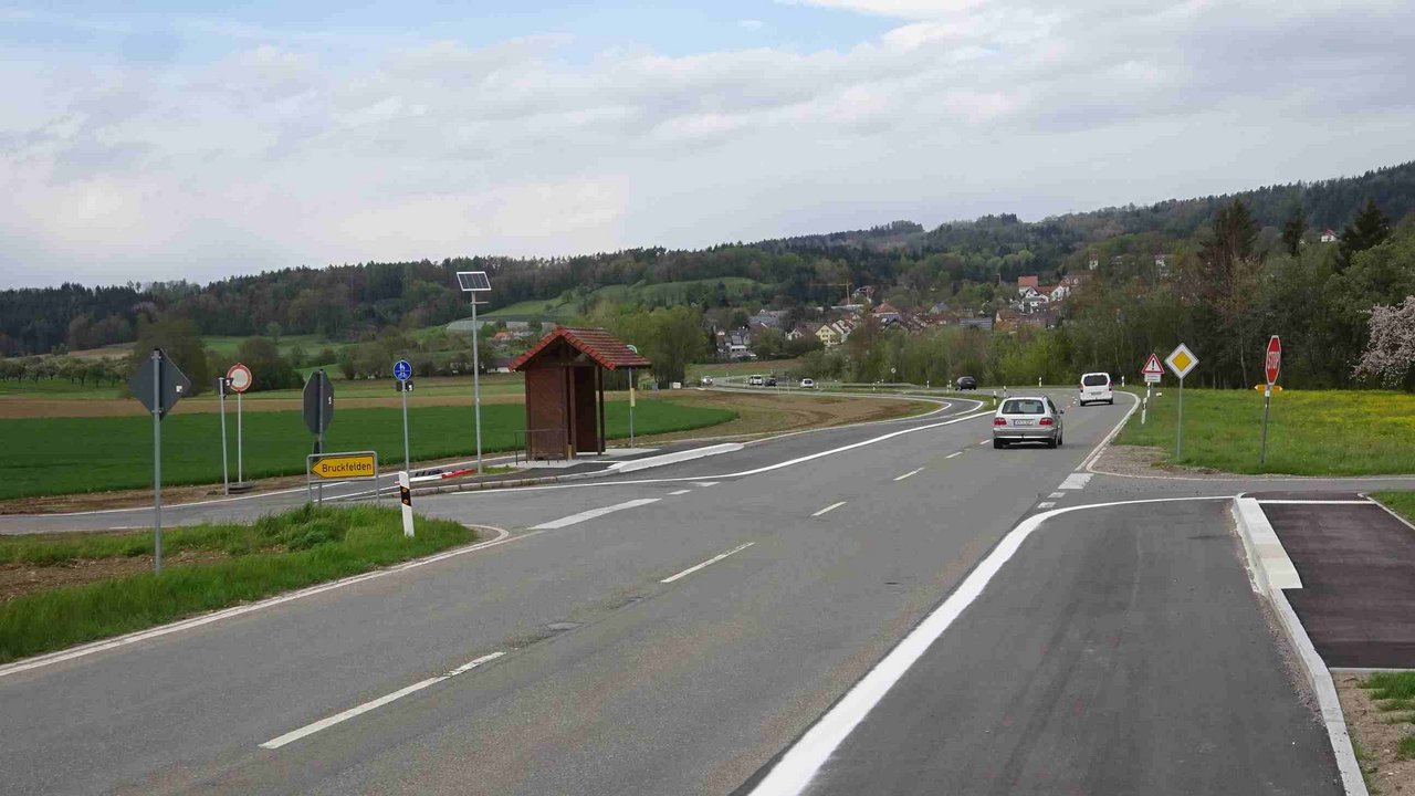 Radweg entlang der L 200_zwischen Lippertsreute-Altheim bis Abzweig Bruckfelden