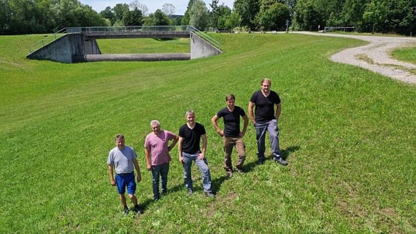 Bild zeigt Betriebshof Urlau Mitarbeiter