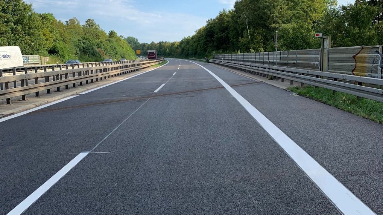 Das Foto zeigt die B 27 zwischen Walddorfhäslach und Pliezhausen