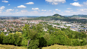 Panoramalandschaft Reutlingen mit Achalm