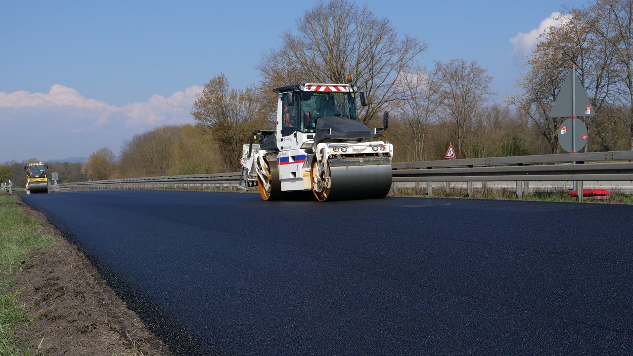 Symbolbild für eine Straßensanierung