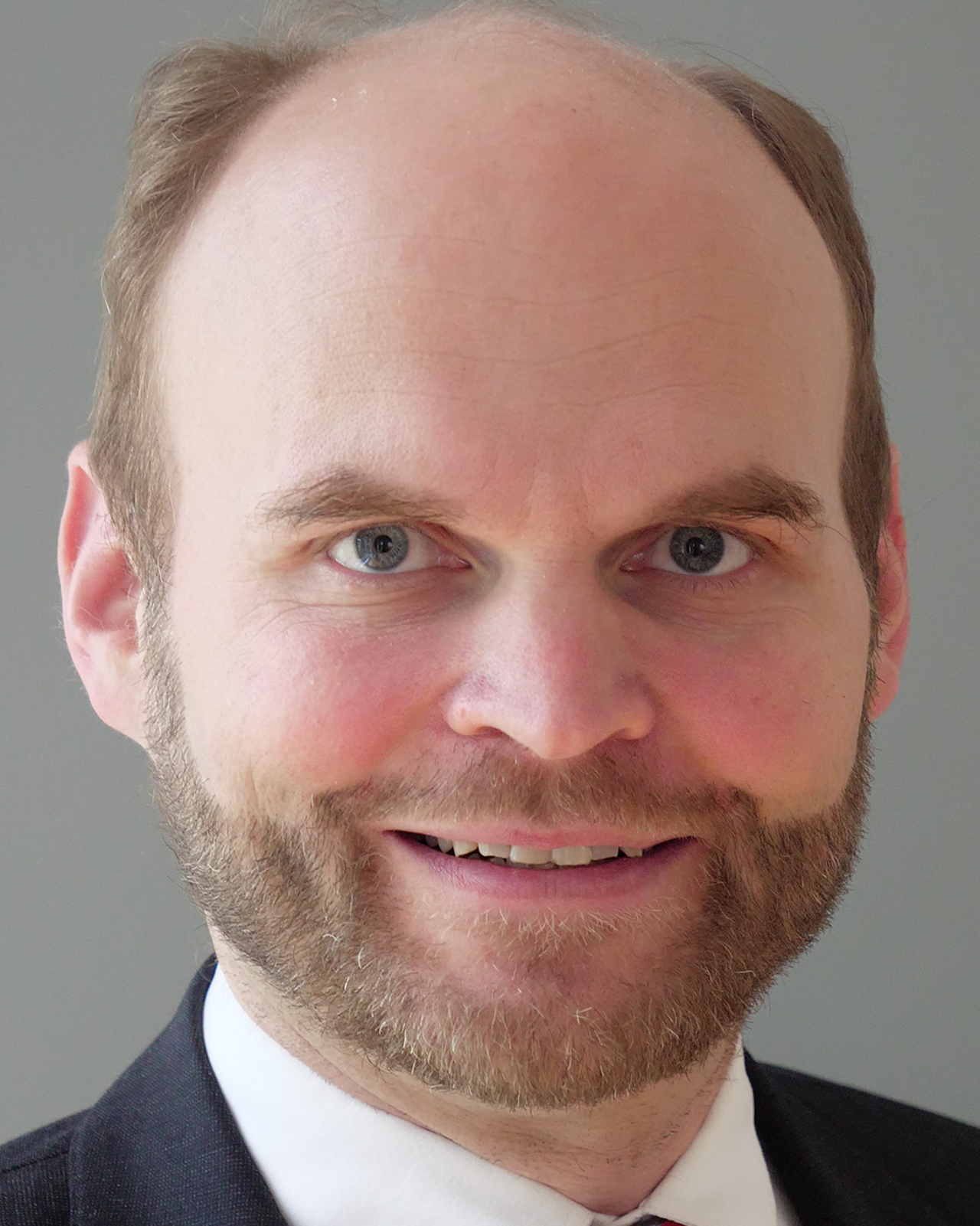Portrait Dr. Daniel Hahn