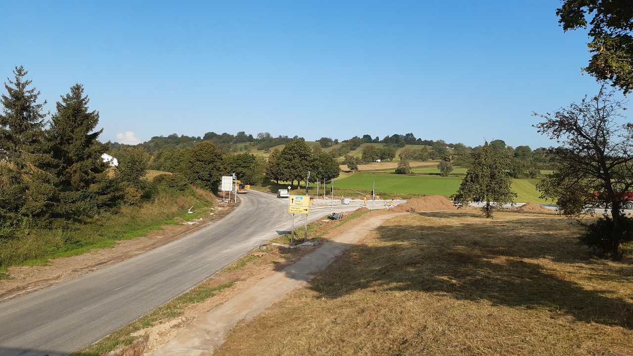 Blick auf die Baustelle B 28, Osttangente Rottenburg und Sülchenknoten