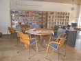 Stadtbücherei Tettnang - Lesecafé Lesecafé mit Zeitungen und Zeitschriften im Erdgeschoss der Stadtbücherei Tettnang