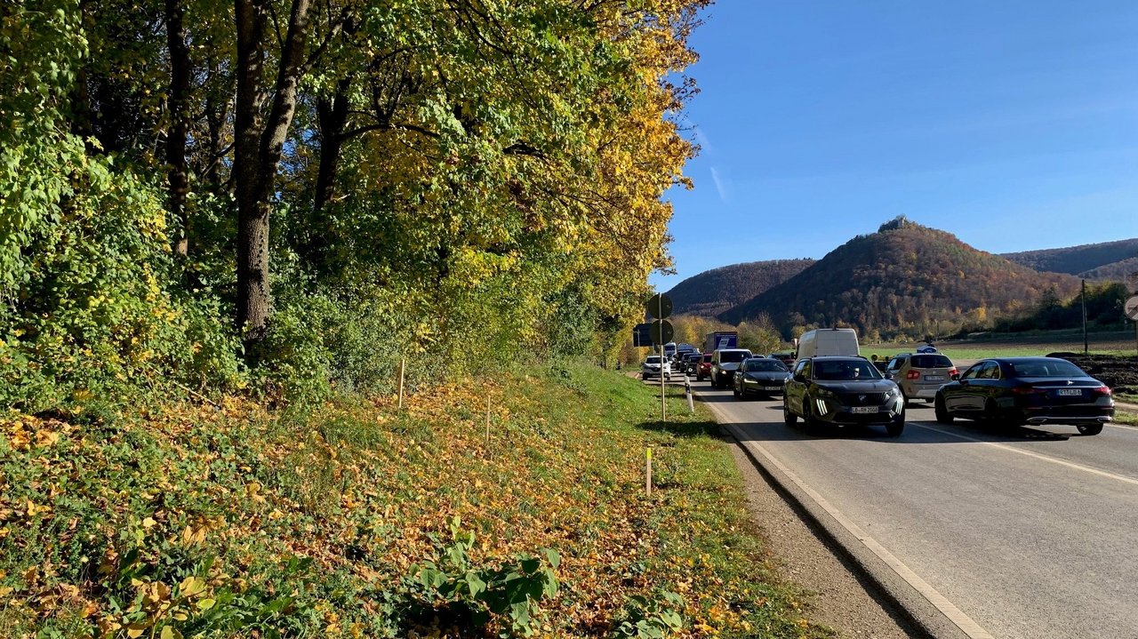 Das Foto zeigt die B 28 Anschluss Bleiche