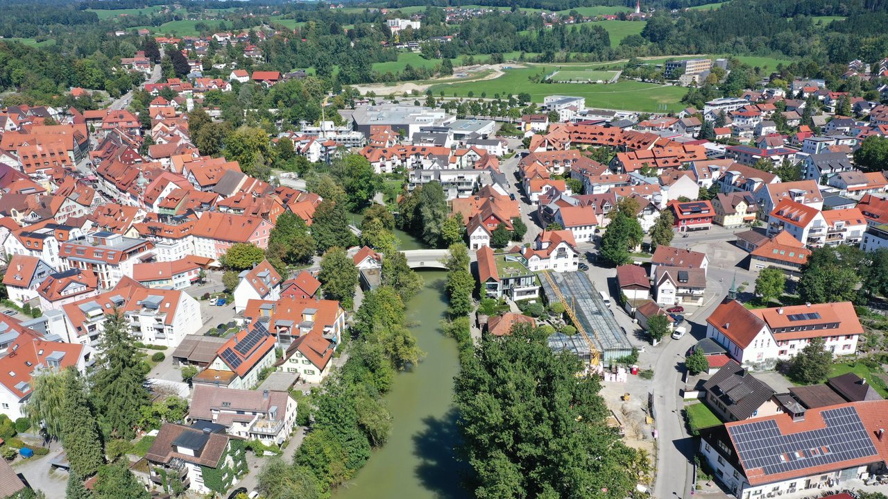 Blick auf Wangen mit der Argen Blick auf die Altstadt von Wangen mit dem Fluss Argen
