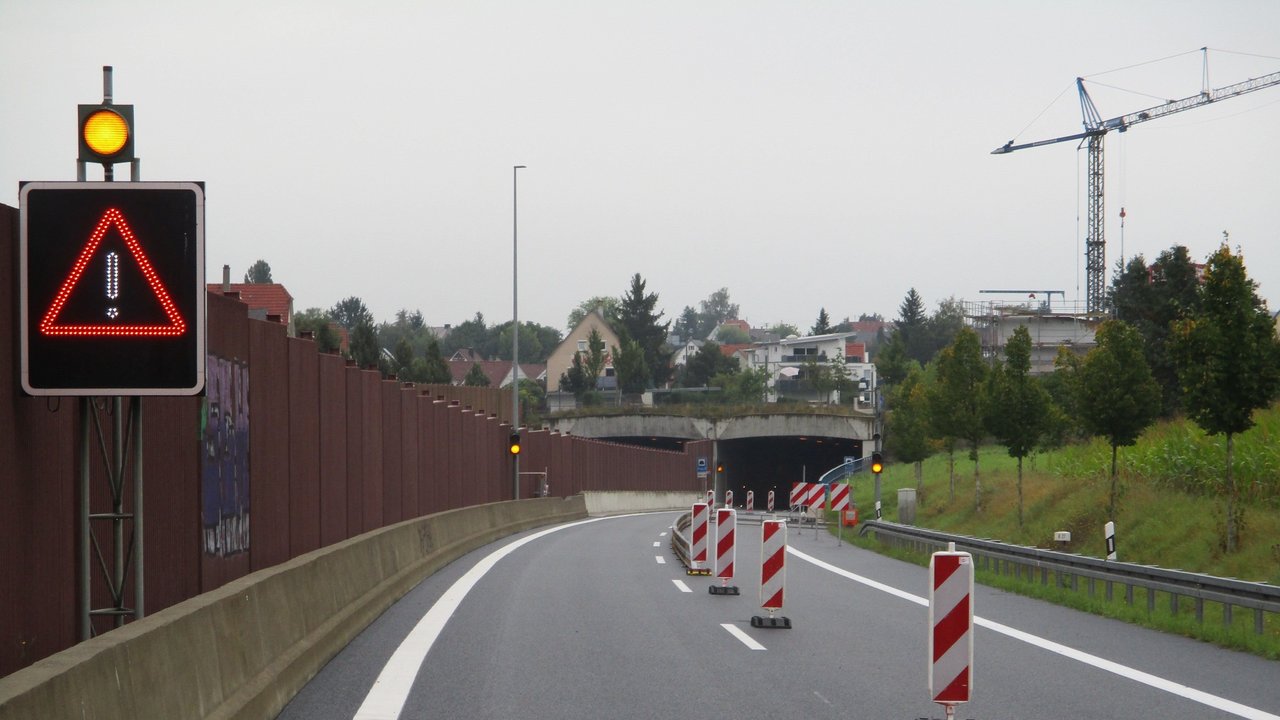 Blick auf den Tunnel Dußlingen - B 27