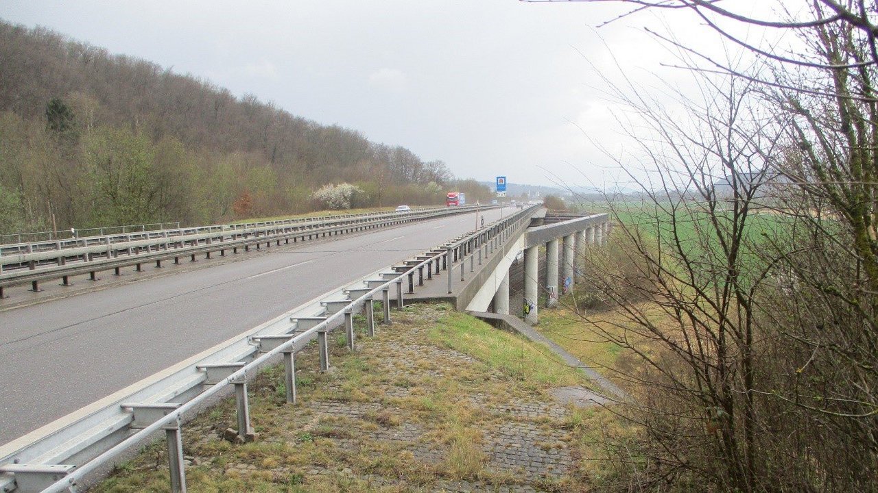 B 27_Bahnbrücke